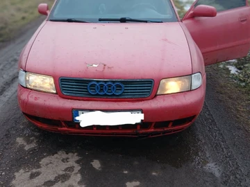 Авто Audi A4 1996 № 8498385