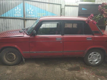 Авто ВАЗ 2107 1996 № 8498400