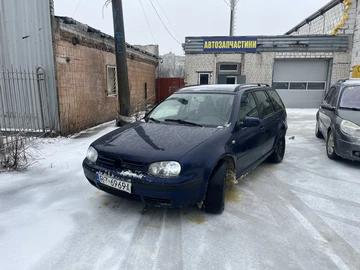 Авто Volkswagen Golf 2002 № 8498407
