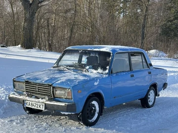 Авто ВАЗ 2107 1990 № 8498614