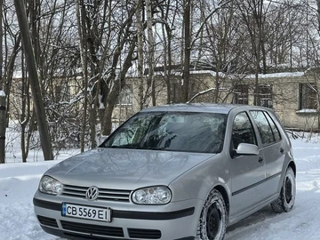 Авто Volkswagen Golf 2000 № 8498748