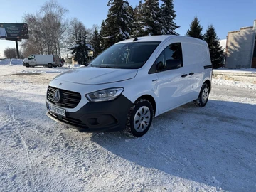 Авто Mercedes Mb 2025 № 8498757