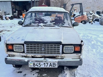 Авто ВАЗ 2107 1990 № 8498833