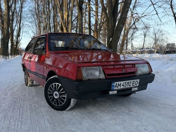 Авто ВАЗ 21083 1992 № 8498993