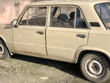Авто ВАЗ 21101 1978 № 8499066