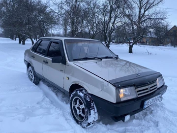 Авто ВАЗ 21099 1998 № 8499172