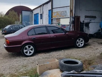 Авто BMW 5 Серия 1997 № 8499240