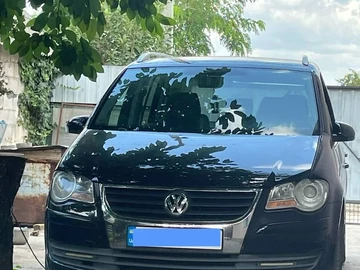 Авто Volkswagen Touran 2008 № 8499377