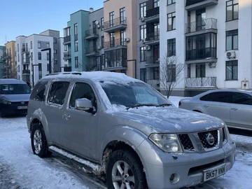 Авто Nissan Pathfinder 2005 № 8499435