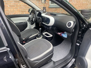 Авто Renault Twingo 2015 № 8499506
