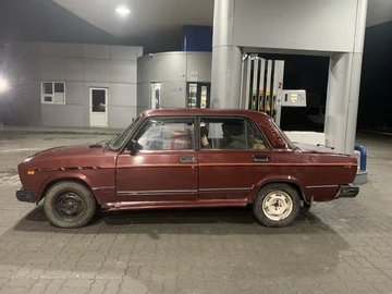 Авто ВАЗ 2107 1992 № 8499562