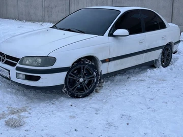 Авто Opel Omega 1995 № 8499639