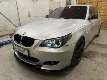 Авто BMW 5 Серия 2003 № 8499715