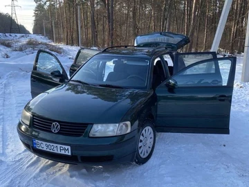 Авто Volkswagen Passat Variant 1998 № 8499799