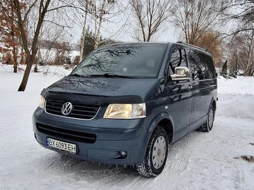 Авто Volkswagen Transporter 2007 № 8499910