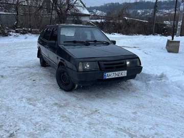 Авто ВАЗ 2109 1989 № 8500011
