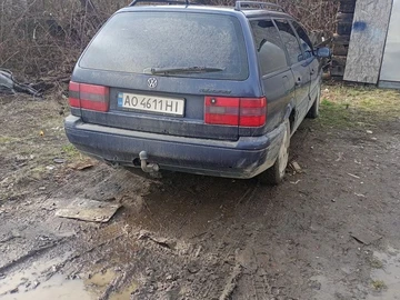 Авто Volkswagen Passat Variant 1996 № 8500023