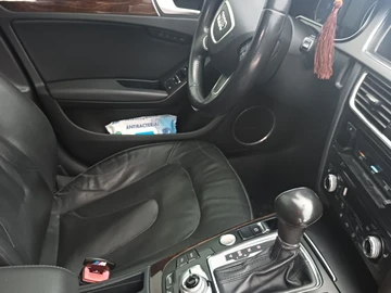Авто Audi A4 2012 № 8500039