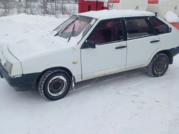 Авто ВАЗ 2109 1998 № 8500042