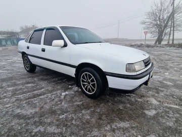 Авто Opel Vectra 1992 № 8500064