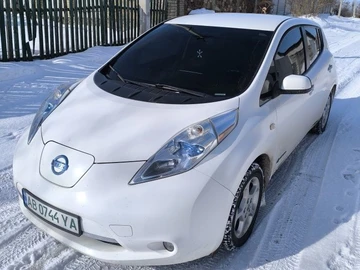Авто Nissan Leaf 2015 № 8500117