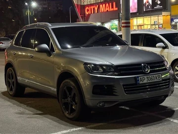 Авто Volkswagen Touareg 2014 № 8500129