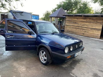 Авто Volkswagen Golf 1989 № 8500185