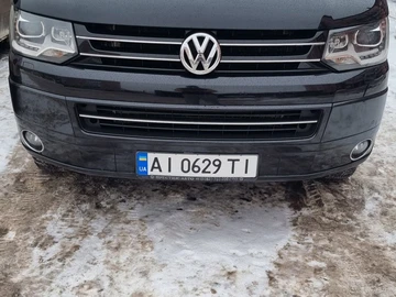 Авто Volkswagen Multivan 2013 № 8500265