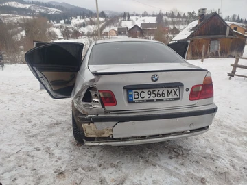Авто BMW 3 Серия 1998 № 8500459