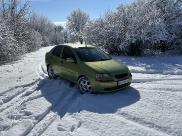 Авто Chevrolet Aveo 2005 № 8500556