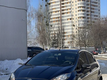 Авто Ford Fiesta 2013 № 8500593