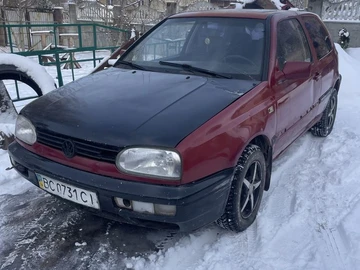 Авто Volkswagen Golf 1992 № 8500613