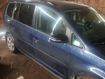 Авто Volkswagen Touran 2013 № 8500737