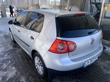 Авто Volkswagen Golf 2006 № 8500807