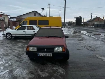 Авто ВАЗ 2109I 1992 № 8500843