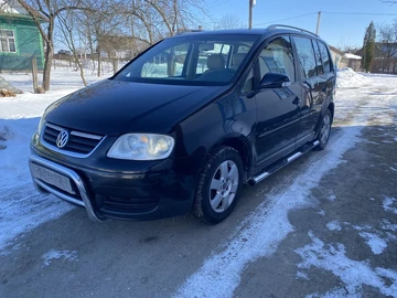 Авто Volkswagen Touran 2004 № 8501070