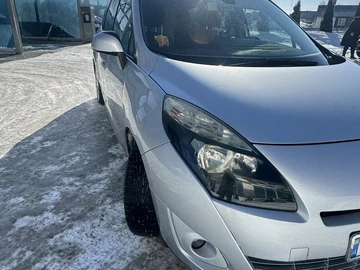 Авто Renault Scenic Iii 2010 № 8501099