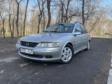 Авто Opel Vectra 2001 № 8501172