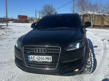 Авто Audi Q7 2006 № 8501185