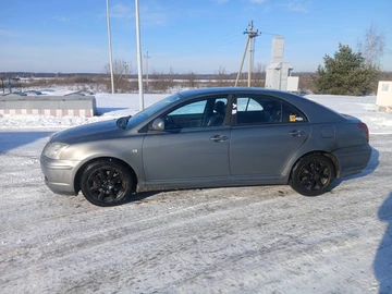 Авто Toyota Avensis 2002 № 8501472