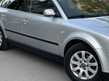 Авто Volkswagen Passat Sedan 2002 № 8501585