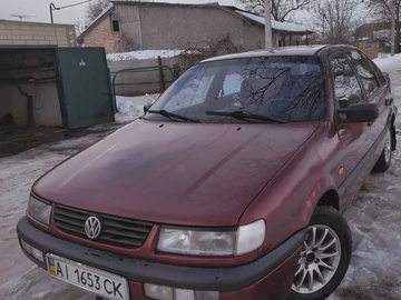Авто Volkswagen Passat Sedan 1994 № 8501614