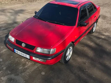 Авто Volkswagen Passat Sedan 1994 № 8501694