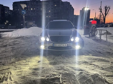 Авто Mercedes 500 2003 № 8501813