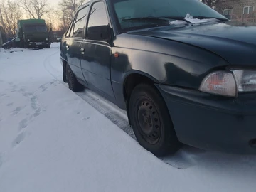 Авто Daewoo Nexia 1997 № 8501900