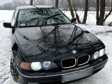 Авто BMW 5 Серия 1999 № 8501922