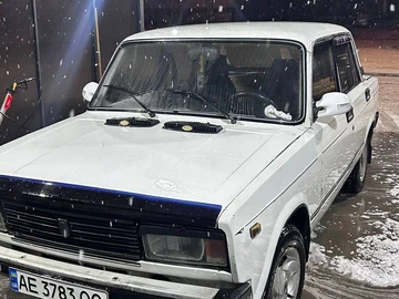 Авто ВАЗ 2105 1982 № 8502106