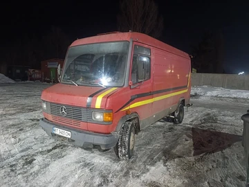 Авто Mercedes T-Mod  1989 № 8502313