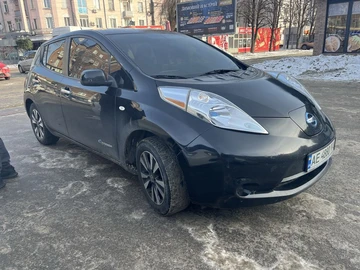 Авто Nissan Leaf 2015 № 8502393