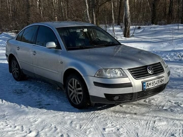 Авто Volkswagen Passat Sedan 2002 № 8502547